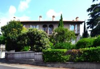 Avenue de Mesnil  photo 2