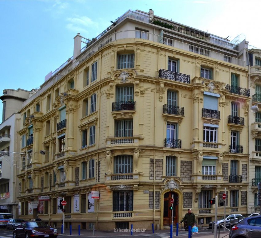 8, rue Cronstadt